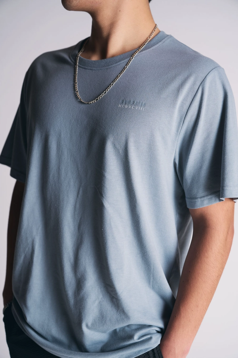 POLERA MC BASICA ESSENTIAL GRIS - 4