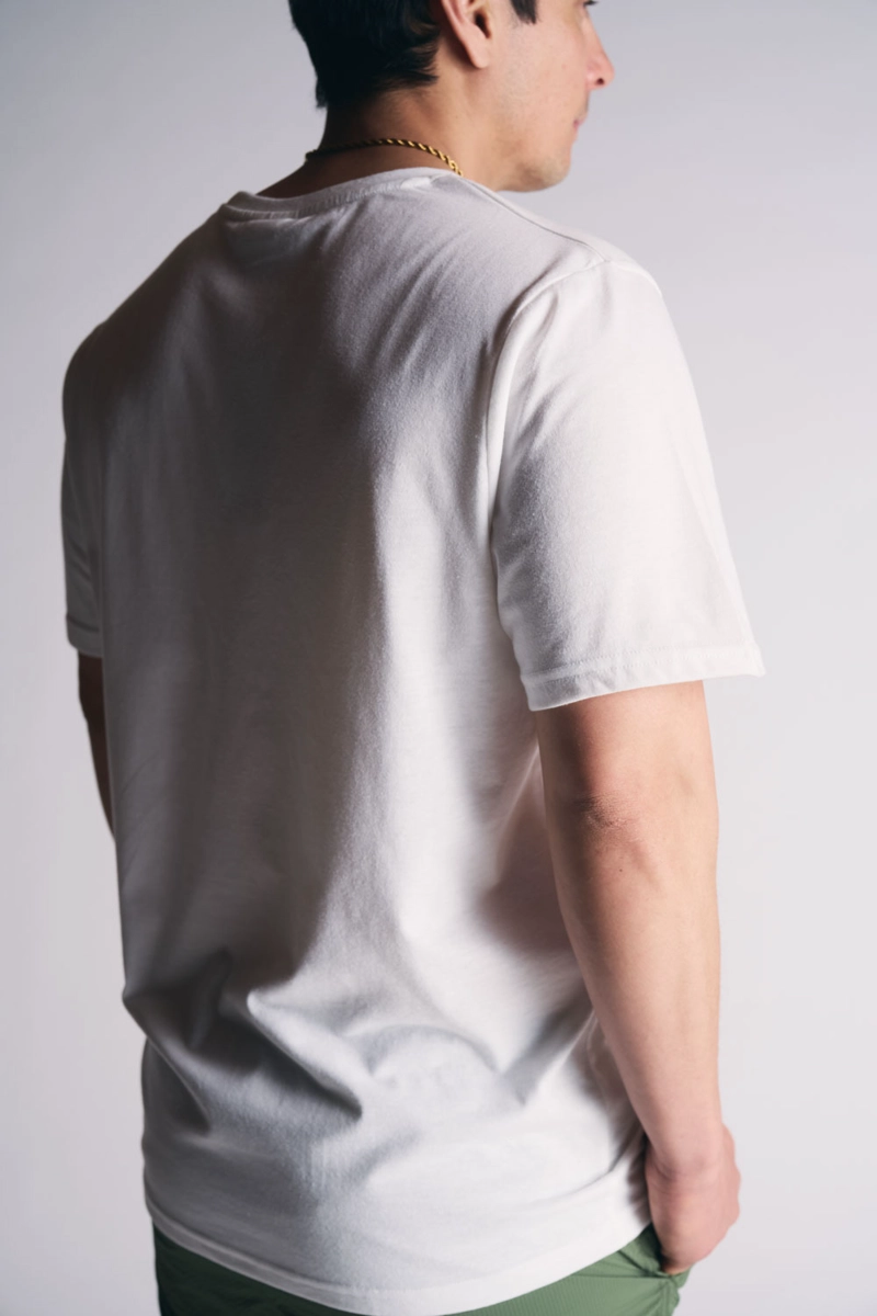 POLERA MC BASICA ESSENTIAL BLANCO - 2