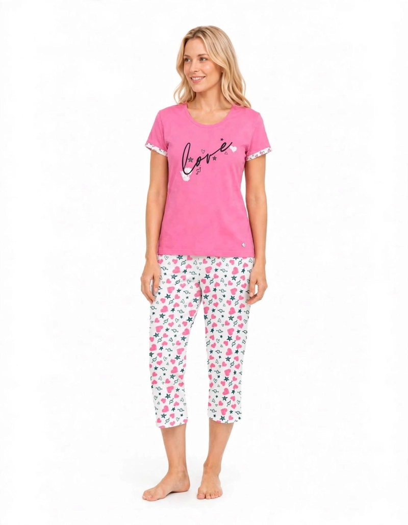 PIJAMA ALGODON POLERA ESTAMPADO 'LOVE' Y CAPRI ESTAMADO 'CORAZONES' 262591 - 1