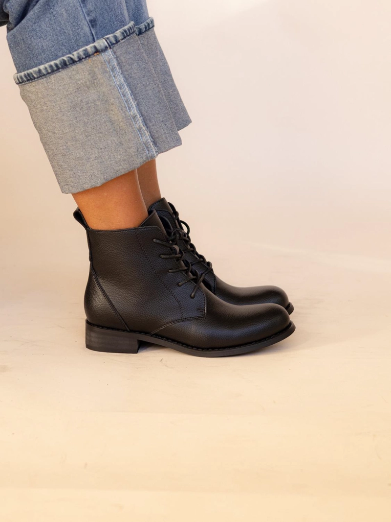 BOTIN CUERO MUJER  PINTOJA NEGRO - 2