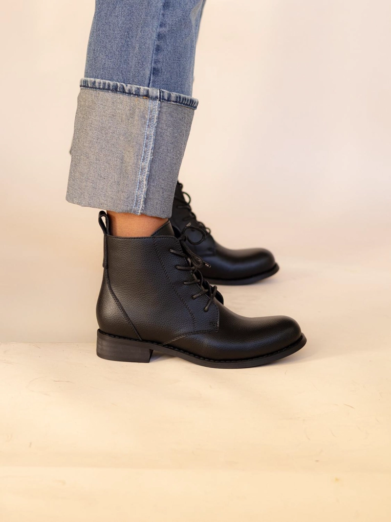 BOTIN CUERO MUJER  PINTOJA NEGRO - 9