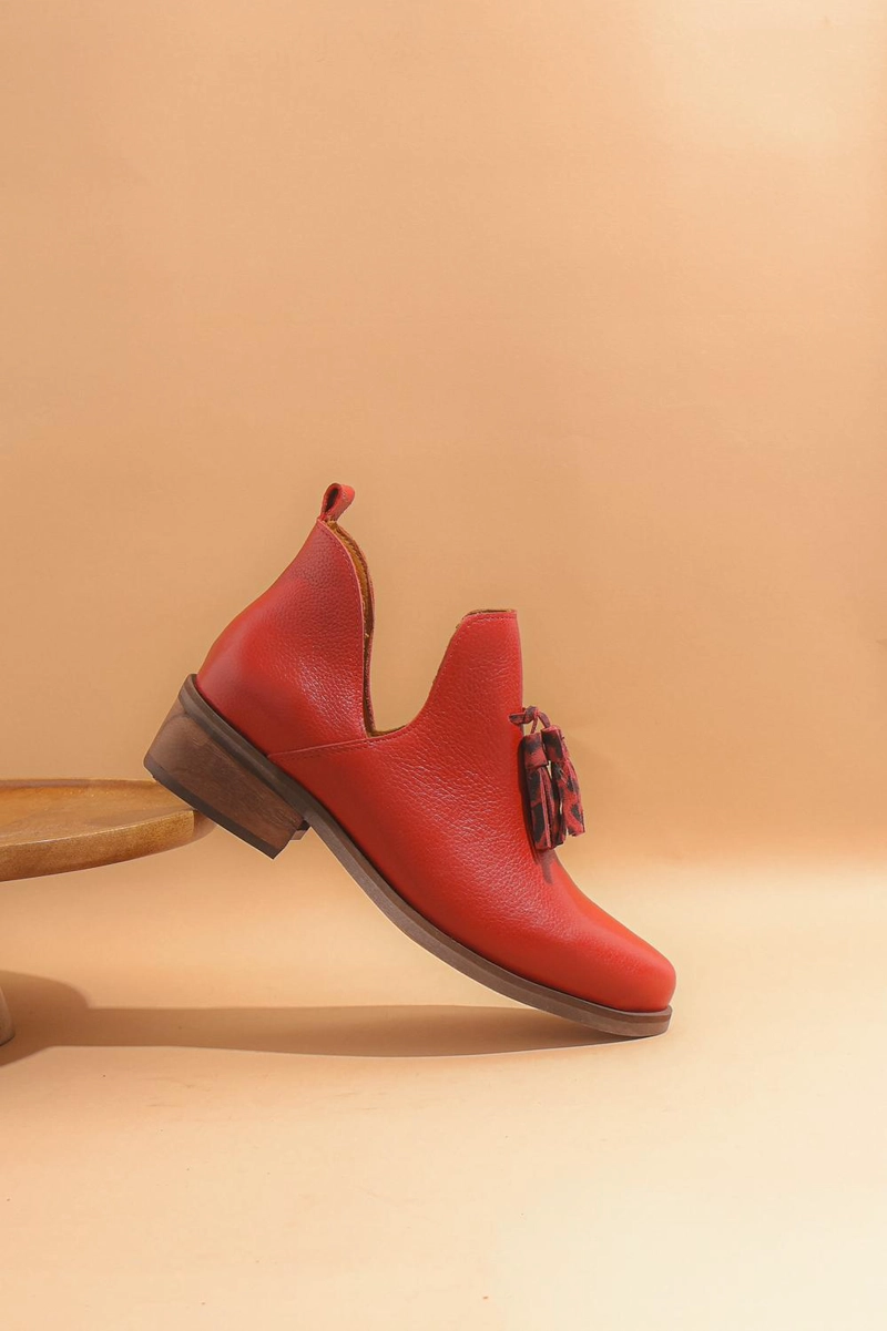 BOTIN CUERO MUJER  ADRIANA ROJO - 1
