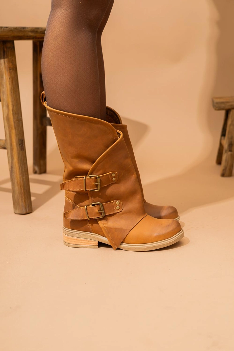 BOTA CUERO MUJER  BATITU CAMEL - 2