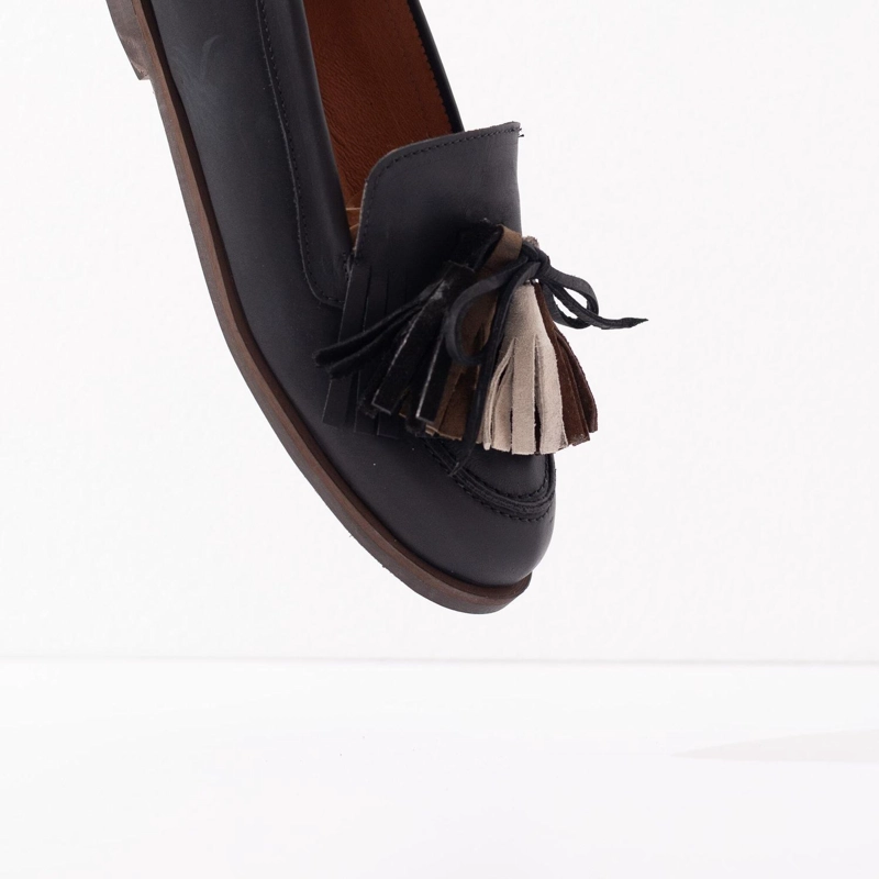 MOCASIN CUERO MUJER  CUMBRES NEGRO - 4