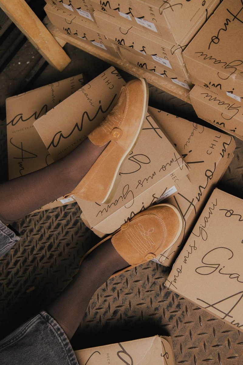 MOCASIN CUERO MUJER  JUNCO TAUPE - 4