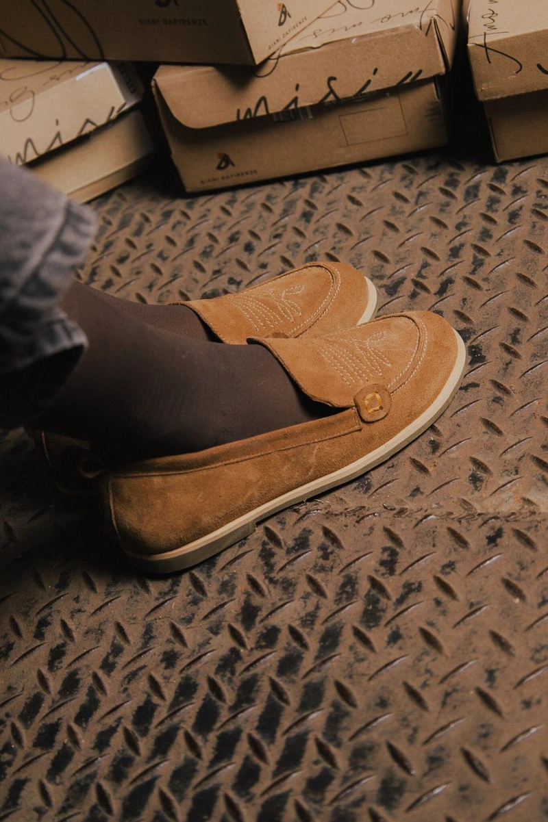 MOCASIN CUERO MUJER  JUNCO TAUPE - 8
