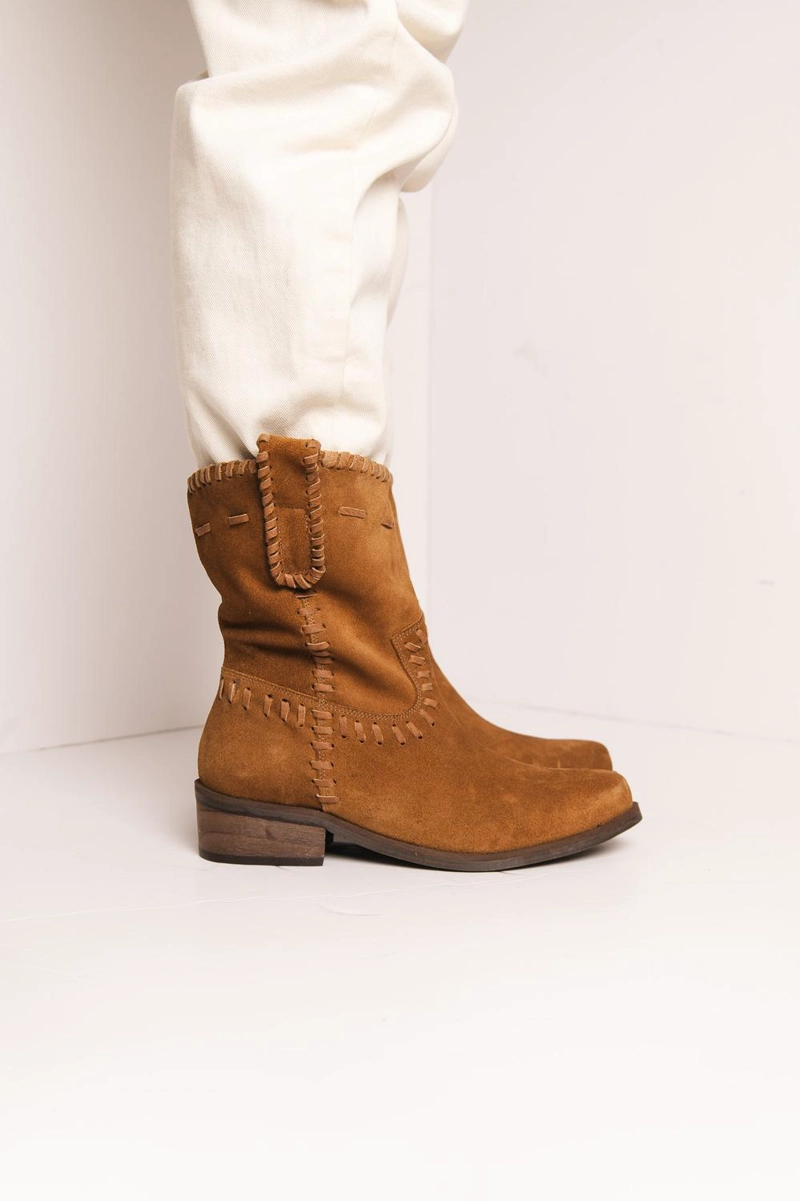 BOTA CUERO MUJER CENIZA CAMEL - 4