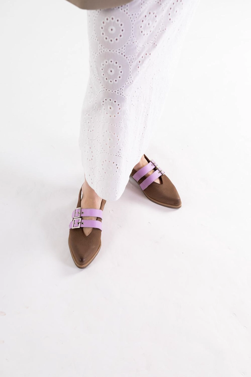 ZAPATO CUERO MUJER  ESTRILDA CAFE  LILA - 4