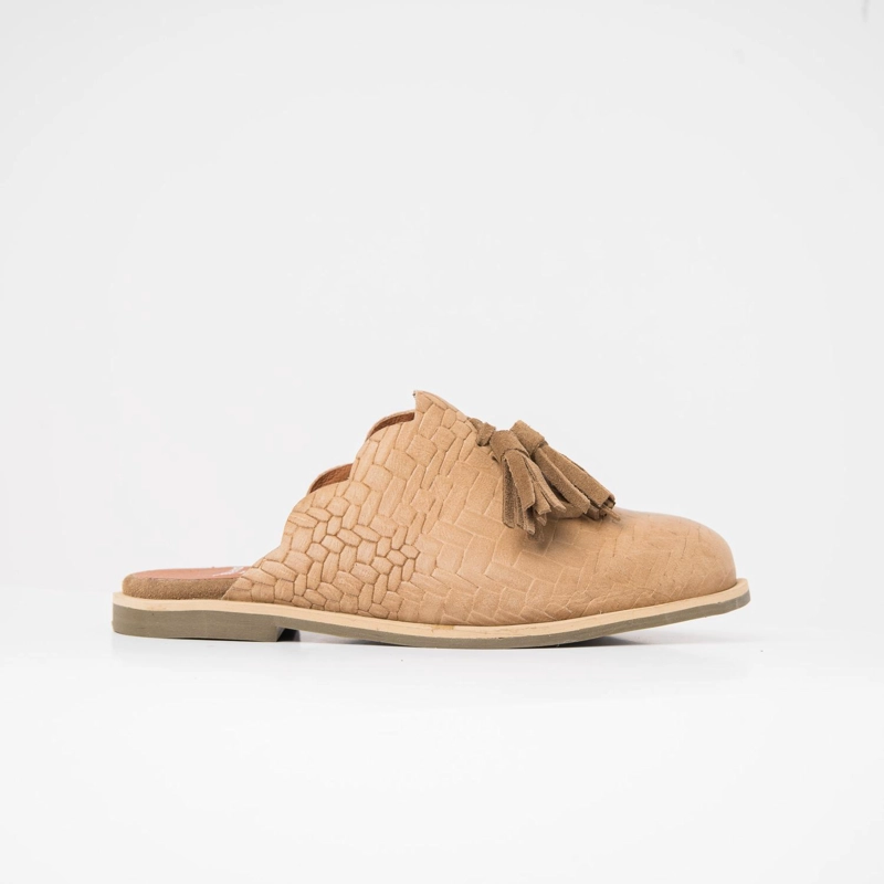 BABUCHA MUJER CUERO  AURA TAUPE - 1