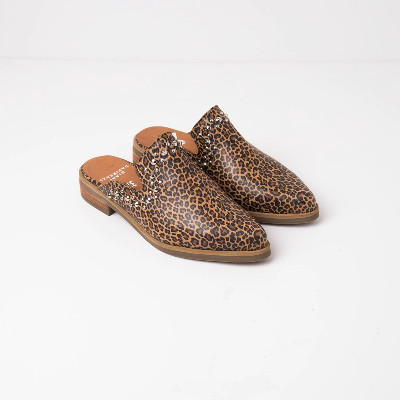 BABUCHA MUJER CUERO  TRAMA LEOPARDO - 2