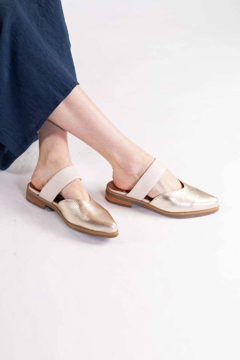 BABUCHA MUJER CUERO  UMBRAL NIQUEL BEIGE - 2