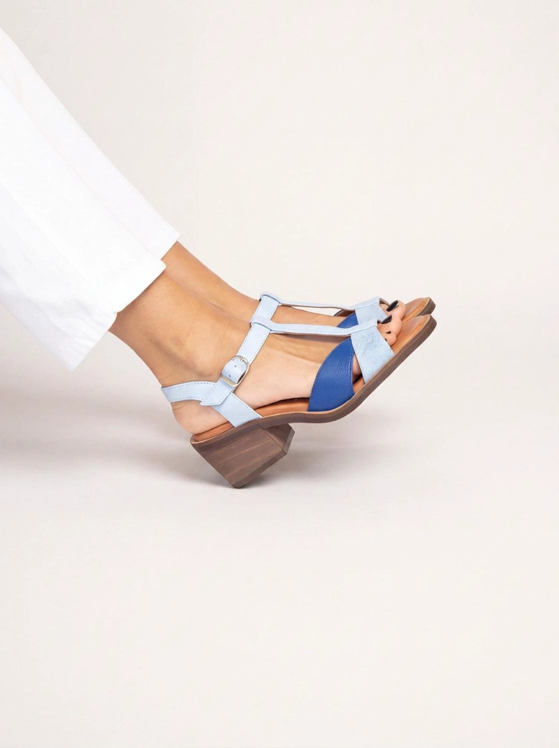 SANDALIA CUERO MUJER  SAUCO CELESTE AZUL - 4