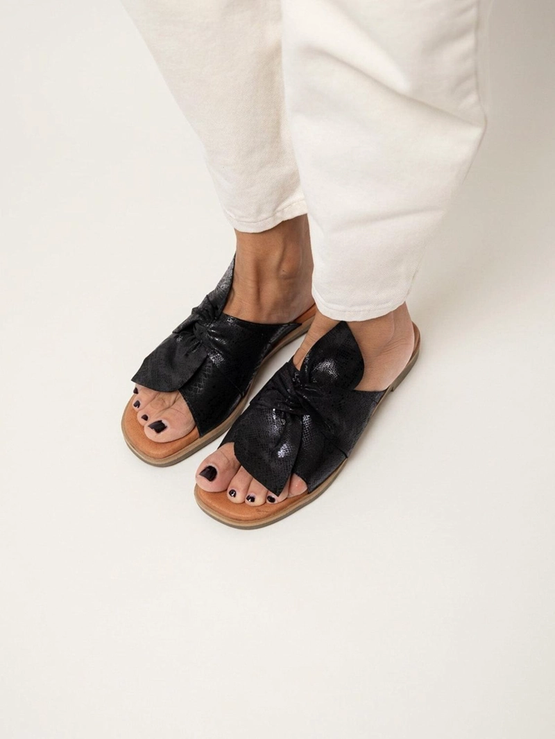 SANDALIA CUERO MUJER  FIOFIO NEGRO - 4