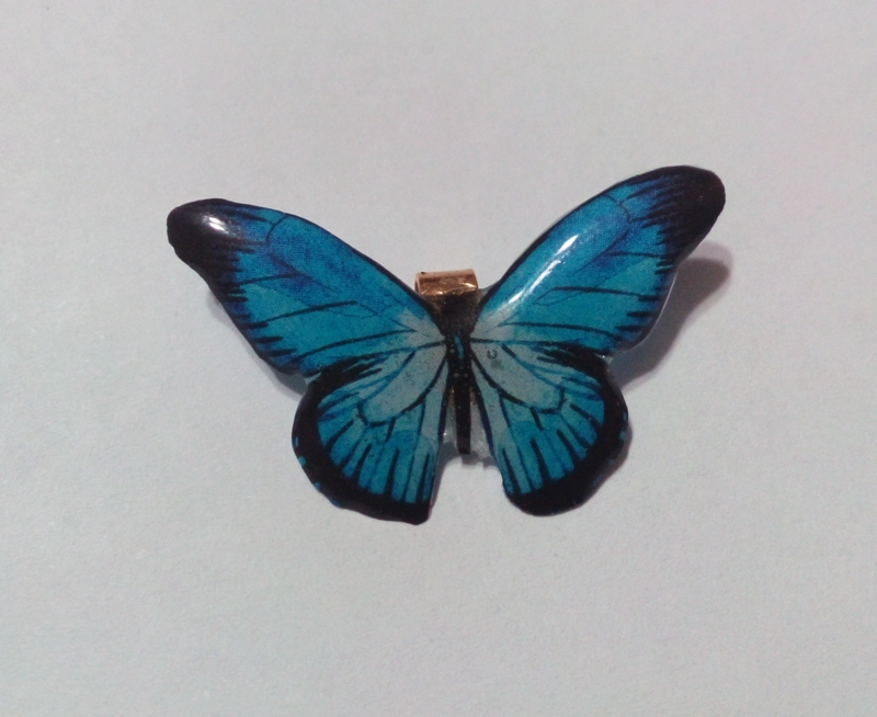 COLLAR MARIPOSA RESINA - 1