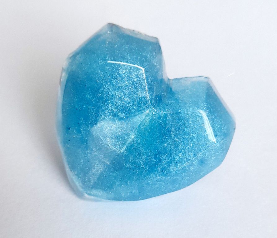 ANILLO RESINA CORAZÓN GEOMÉTRICO - 1