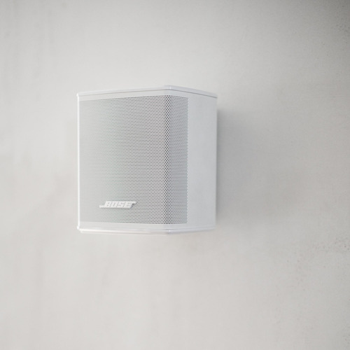 PARLANTE BOSE SURROUND SPEAKERS BLANCO SSPK - 3