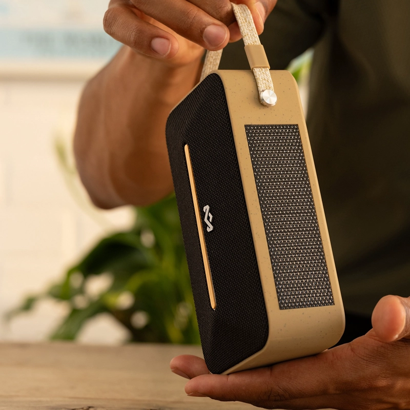 PARLANTE BLUETOOTH 5.3 WATERPROOF RISE UP SOLAR NEGRO MARLEY - 3
