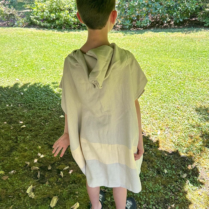 PONCHO TOALLA ALGODON TURCO NIÑO MARMARA GRIS CLARO S - 3