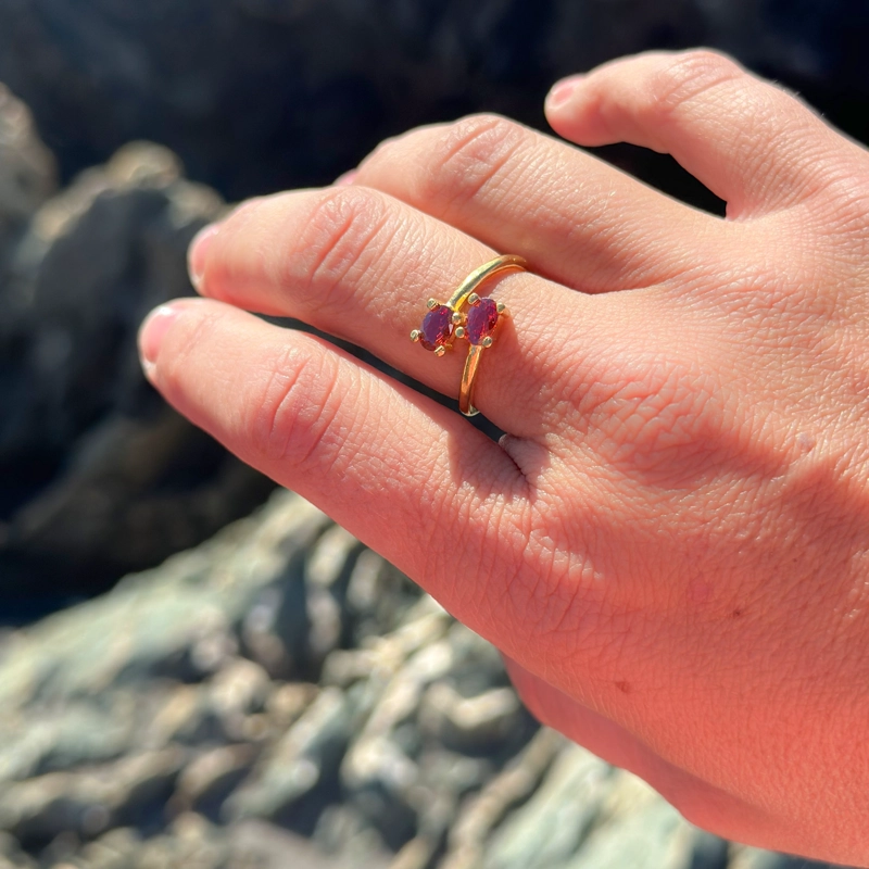 ANILLO AJUSTABLE ZENIT GRANATE - BAÑO DE ORO 22 K - 3