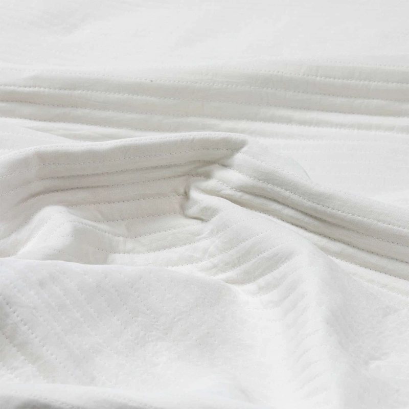 CUBRECAMA BORDADO PREMIUM PREWASH LINEAS - 7