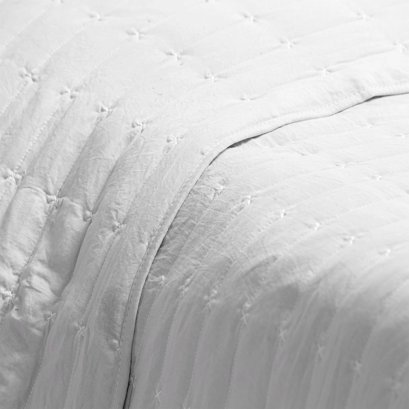 CUBRECAMA BORDADO PREWASH KING BLANCO H - 3