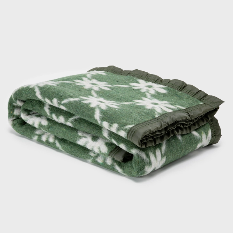 FRAZADA JAQUARD PUNTO VERDE KING - 1