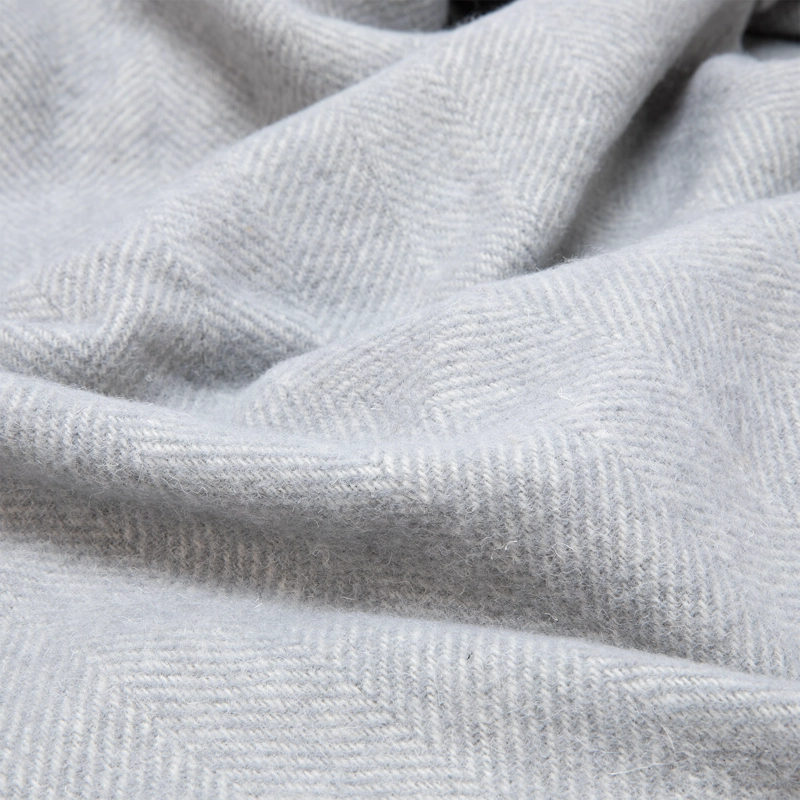 MANTA CHALON DE LANA ESCOCES GRIS CLARO - 3