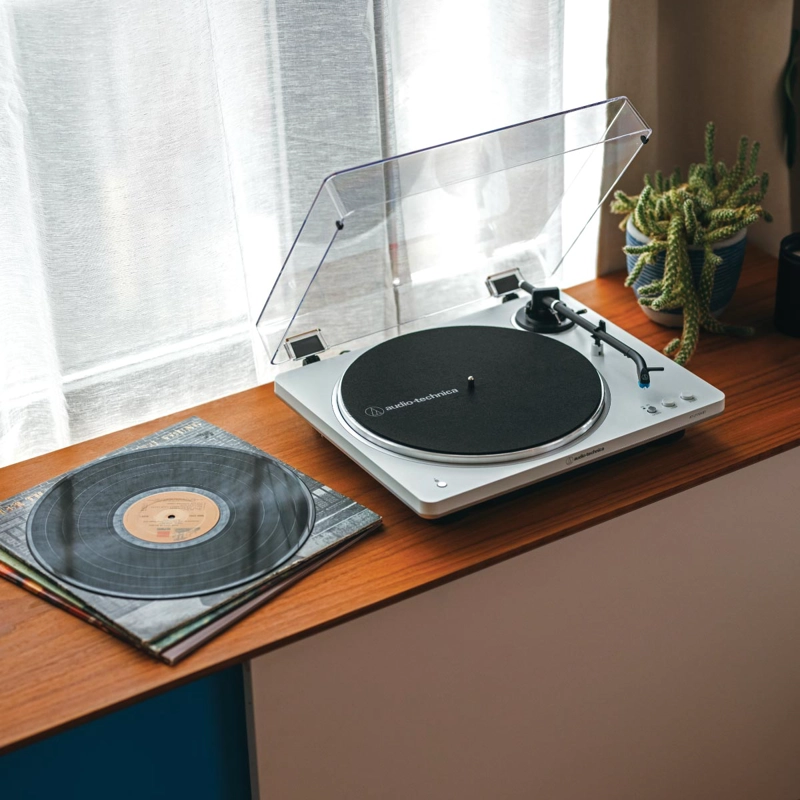 TORNAMESA BLUETOOTH AUDIO-TECHNICA LP70XBT EN COLOR BLANCO - 5
