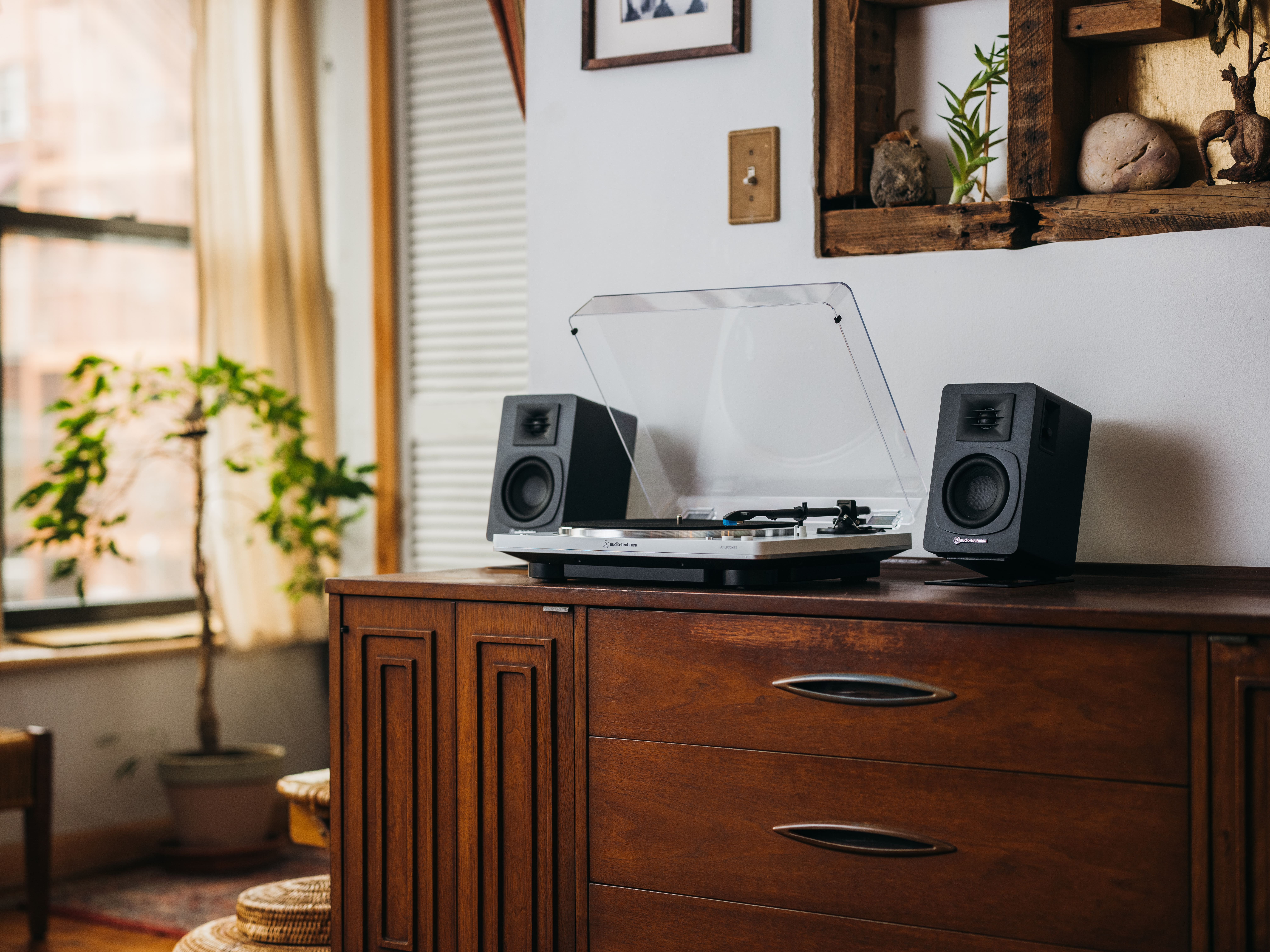 PARLANTES AUDIO-TECHNICA AT-SP3X CON BLUETOOTH - 8