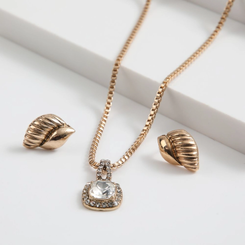 SET DE AROS Y COLLAR CIMA DORADO ID - 1