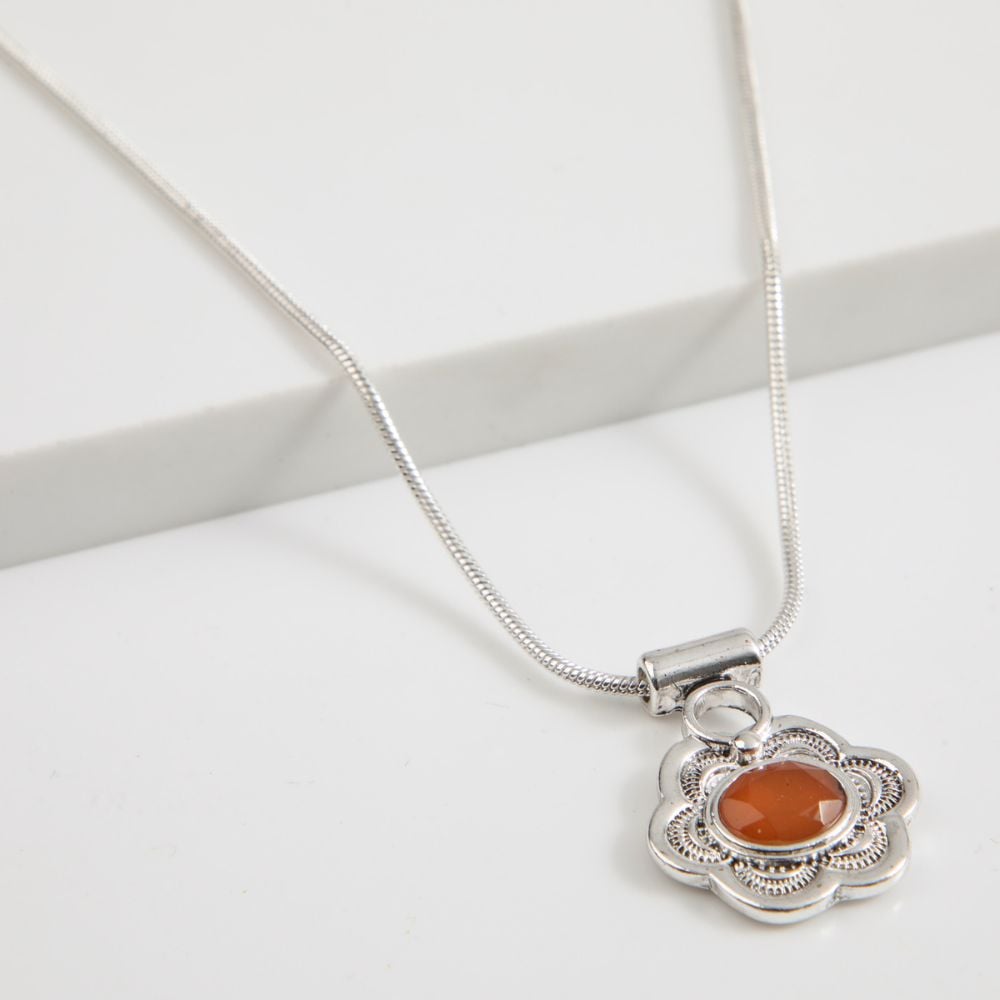 COLLAR CORTO OCRE PLATEADO TATIENNE - 1