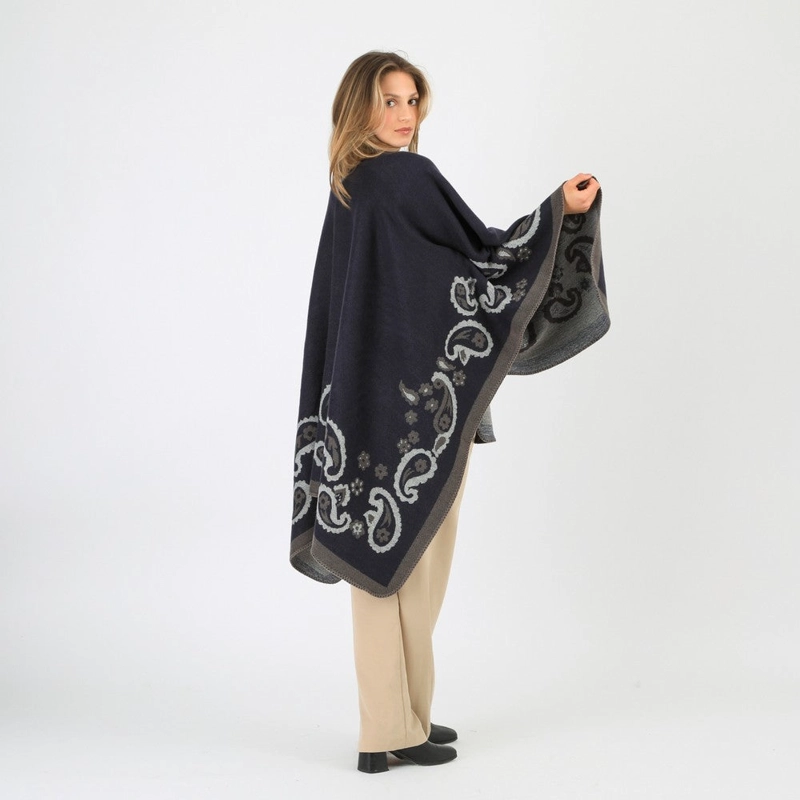 PONCHO PAVEL NAVY TATIENNE - 3