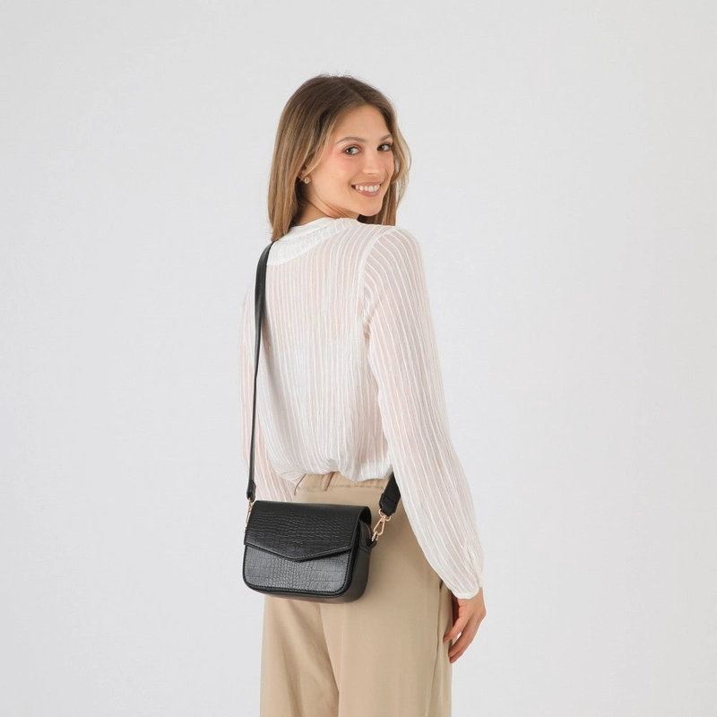 CARTERA CRUZADA LIRIO NEGRO TATIENNE - 3