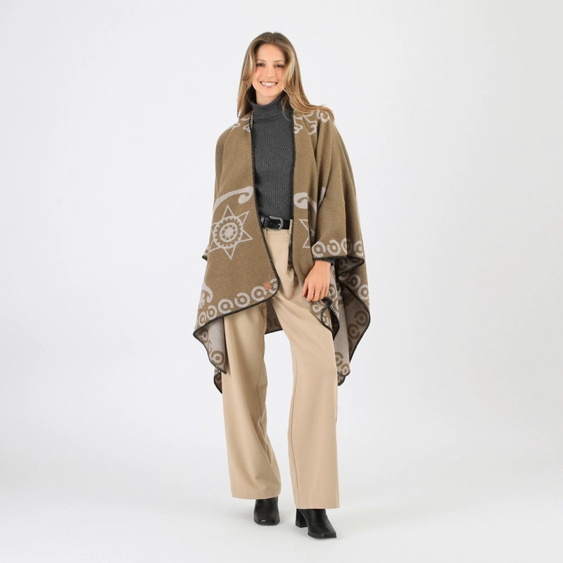 PONCHO PETER GREEN TATIENNE - 1