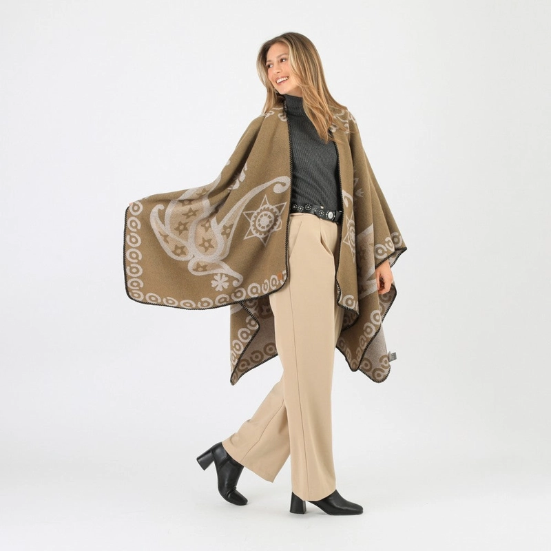 PONCHO PETER GREEN TATIENNE - 2