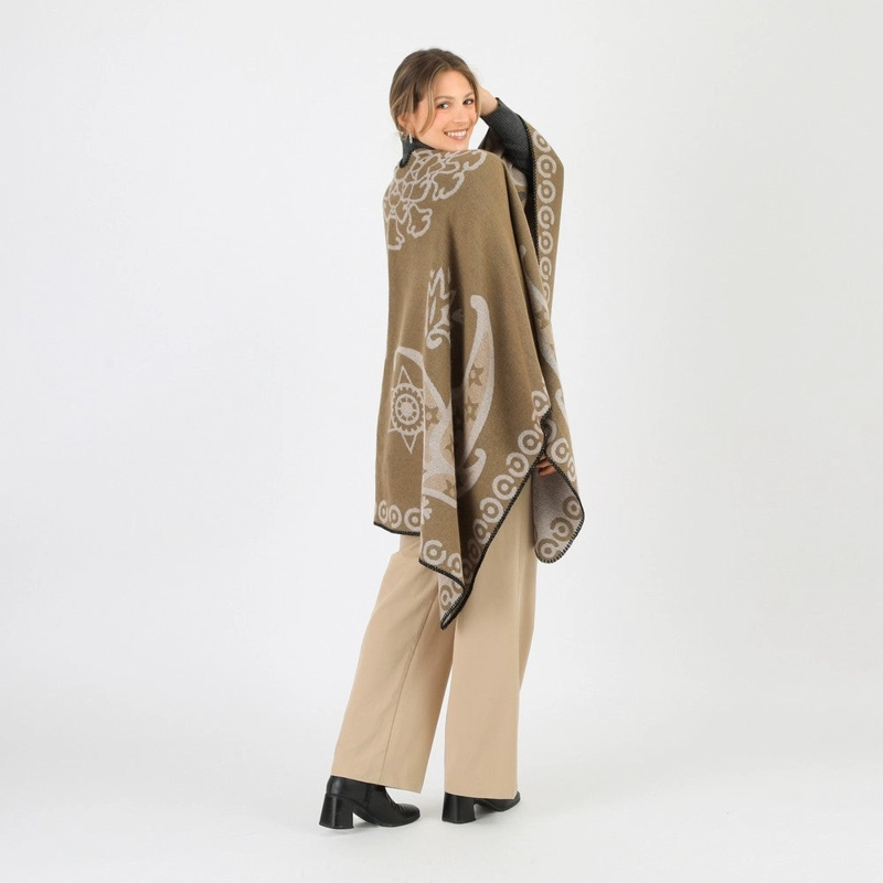 PONCHO PETER GREEN TATIENNE - 3