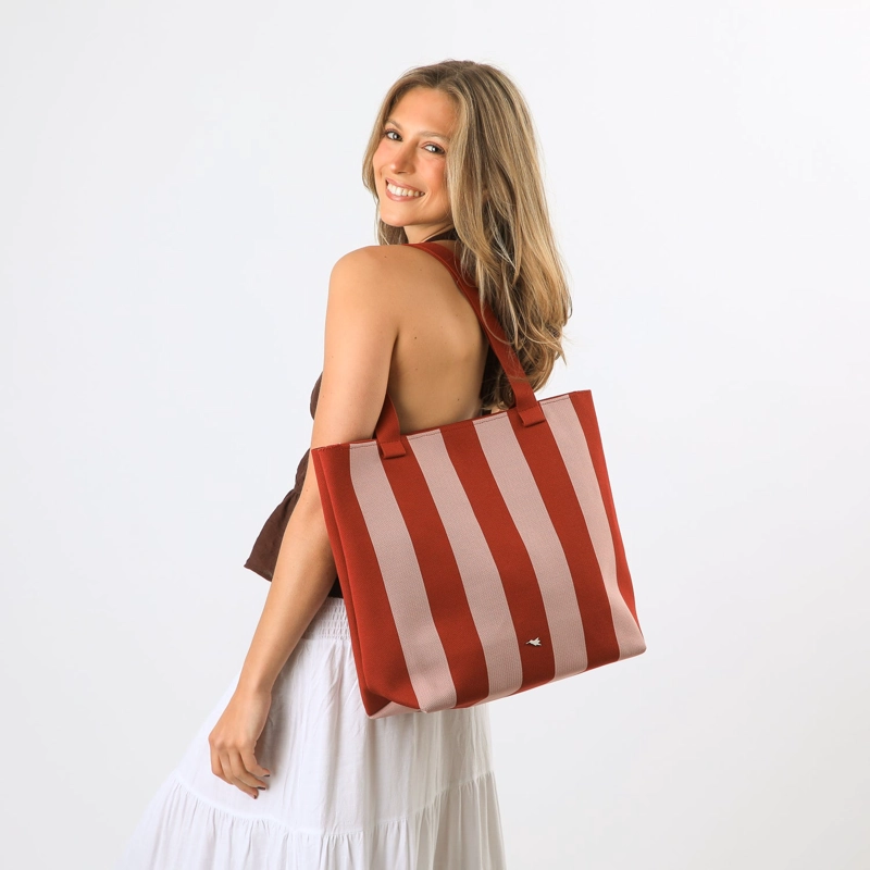 CARTERA DE PLAYA ZENA RED TATIENNE - 3