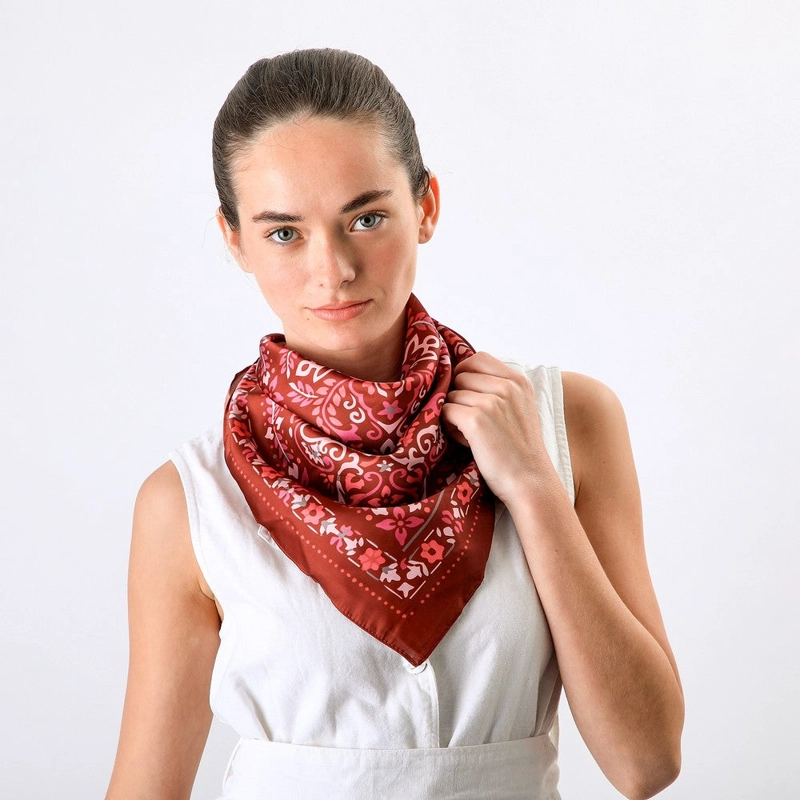 BANDANA PAVEL ROJO TATIENNE - 2