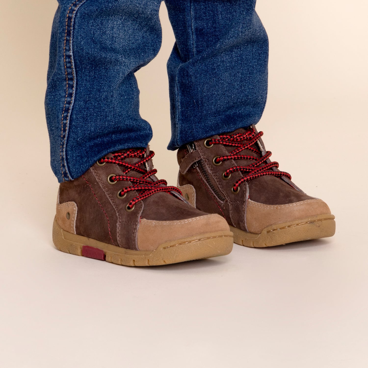 BOTIN CUERO CACO II NIÑO CAFÉ HUSH PUPPIES - 2