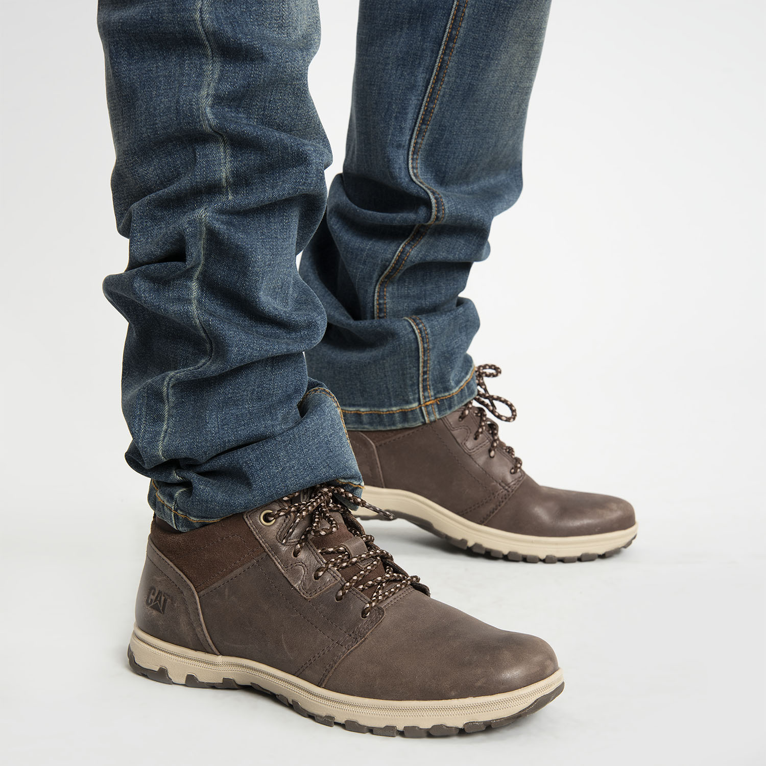 ZAPATILLA CUERO WREST CAFE HOMBRE - 2