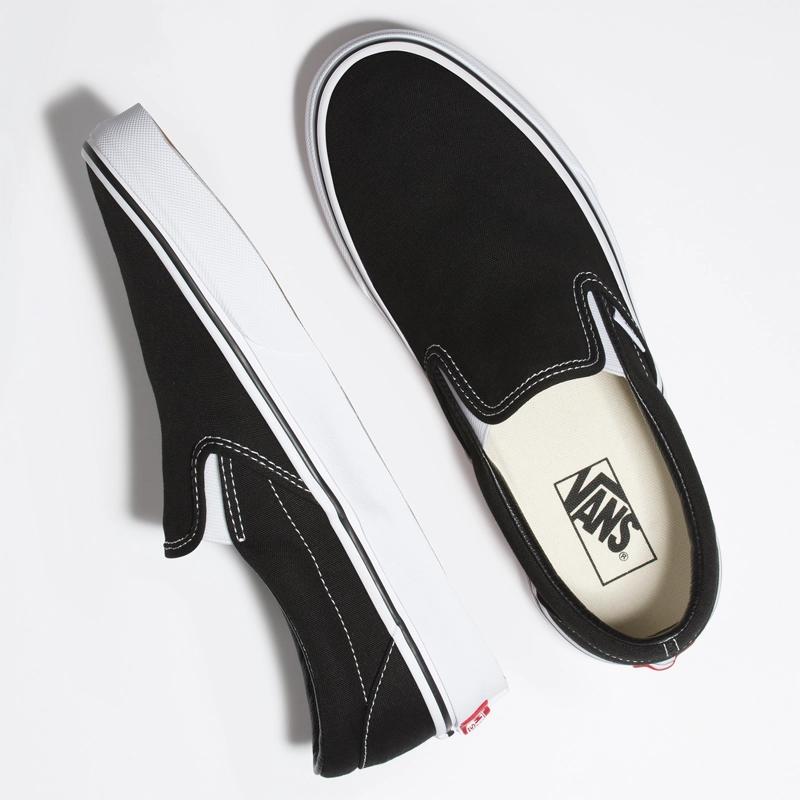 ZAPATILLAS UNISEX UA CLASSIC SLIP-ON NEGRA VANS - 7
