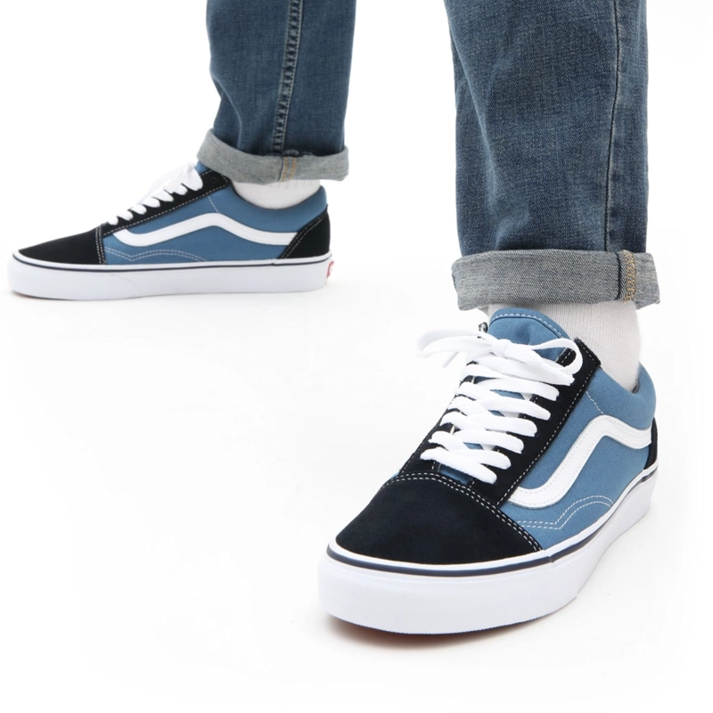 ZAPATILLA URBANA UA OLD SKOOL NAVY AZUL - 8