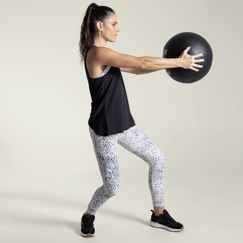 POLERA DEPORTIVA MUJER TANK CLOE EN COLOR NEGRO BSOUL - 4