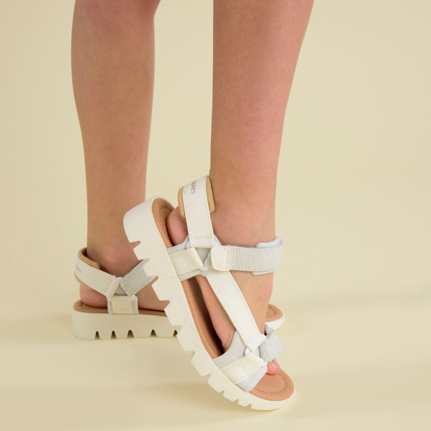 COPIA DE SANDALIA NIÑA TOTE EN COLOR BLANCO [30 - 36] - 2