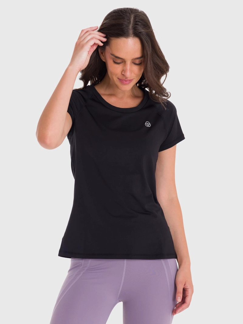 POLERA DEPORTIVA MUJER ROUND NECK EN COLOR NEGRO BSOUL - 1