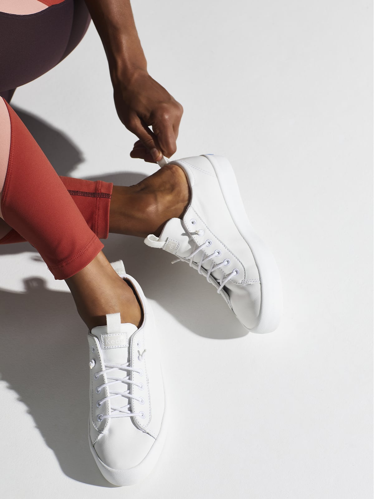 ZAPATILLAS MUJER KEDS CASUALES BLANCO KICKBACK LEATHER CUERO - 2