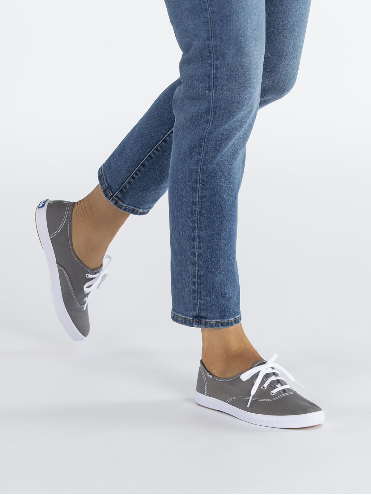 ZAPATILLAS MUJER KEDS CASUALES GRIS CHAMPION CANVAS - 2