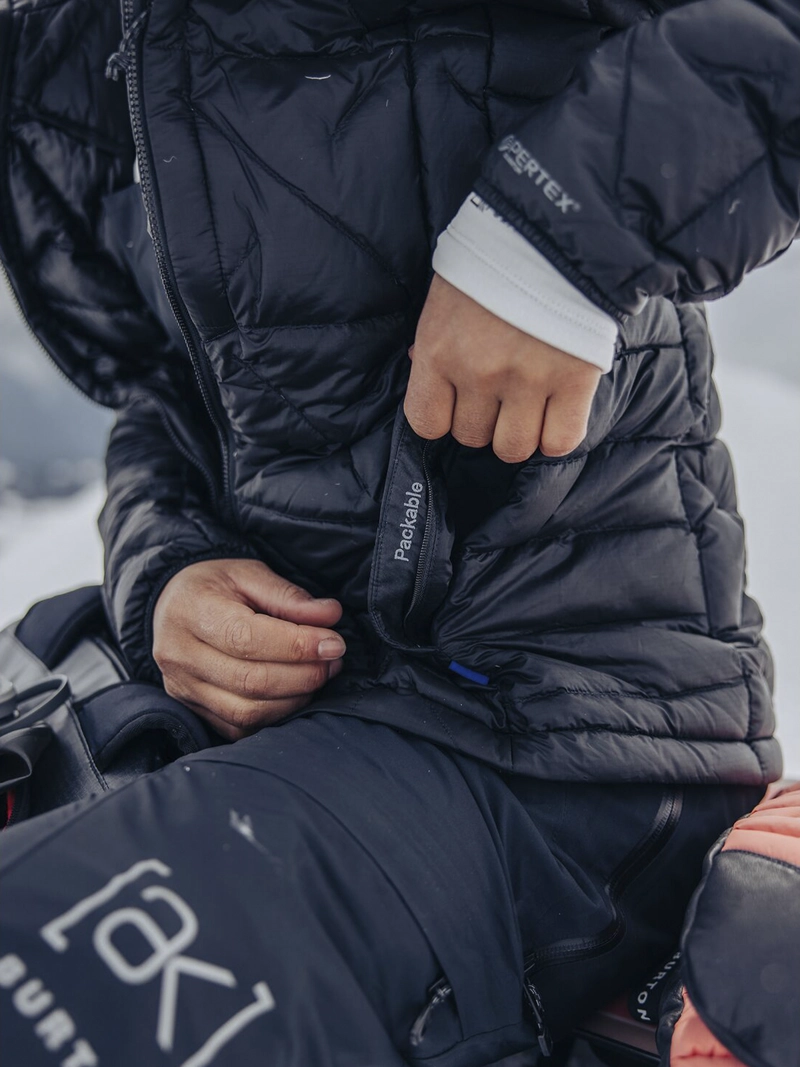 PARKA IMPERMEABLE MUJER AK DOWN INSULATED NEGRA BURTON - 6