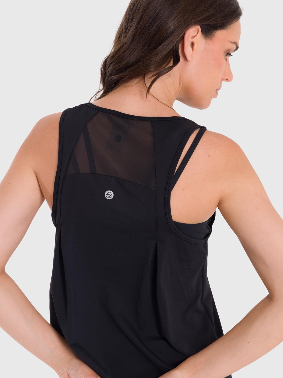 POLERA DEPORTIVA MUJER ZIA NEGRA BSOUL - 2