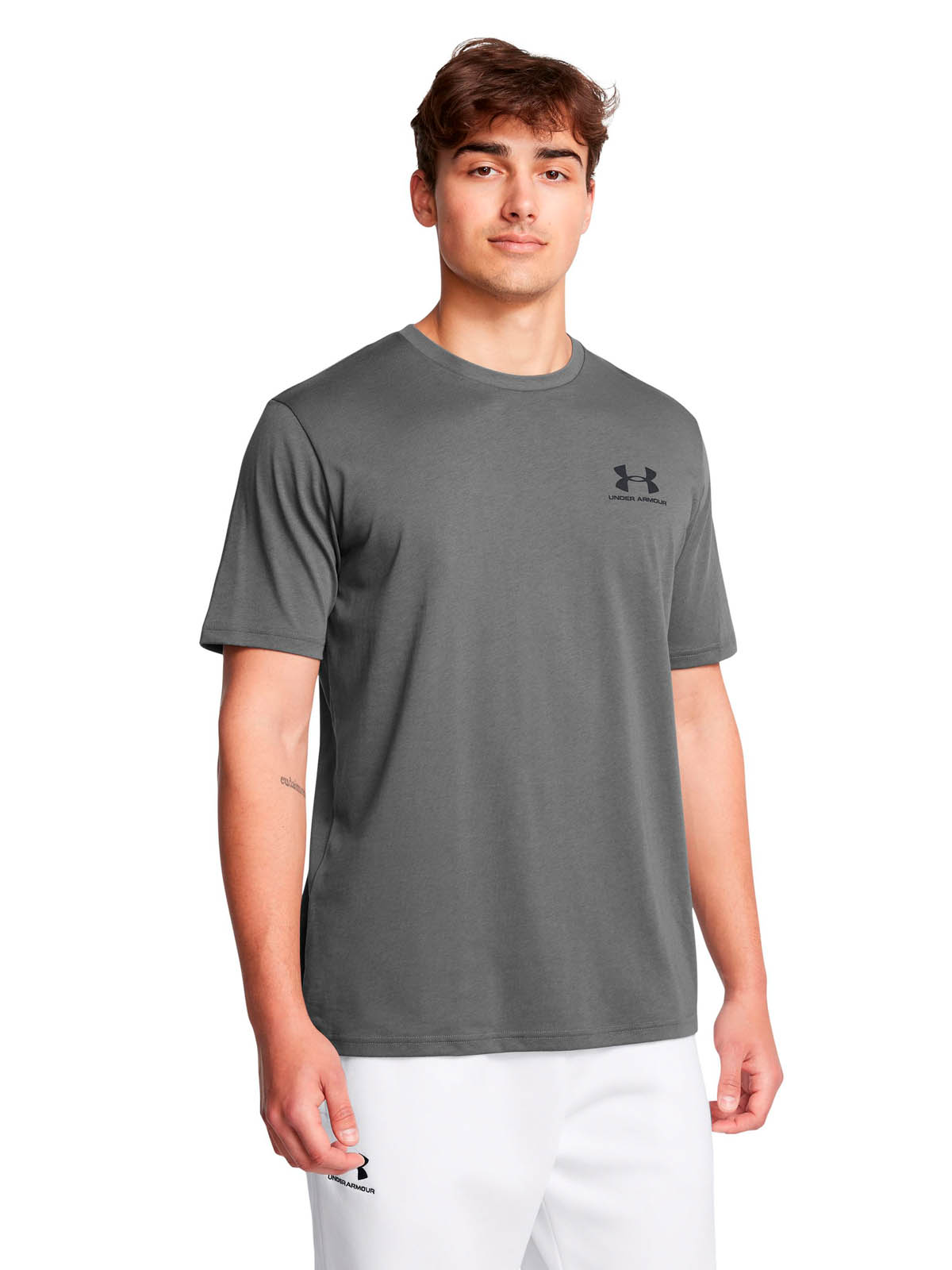 POLERA MANGA CORTA LIFESTYLE  HOMBRE LEFT CHEST LOGO GRIS UA - 4